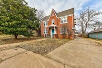 Building Photo - 2231 NW 12th St