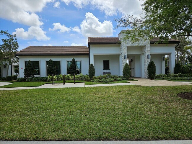 Building Photo - 4757 Saddle Ranch Rd