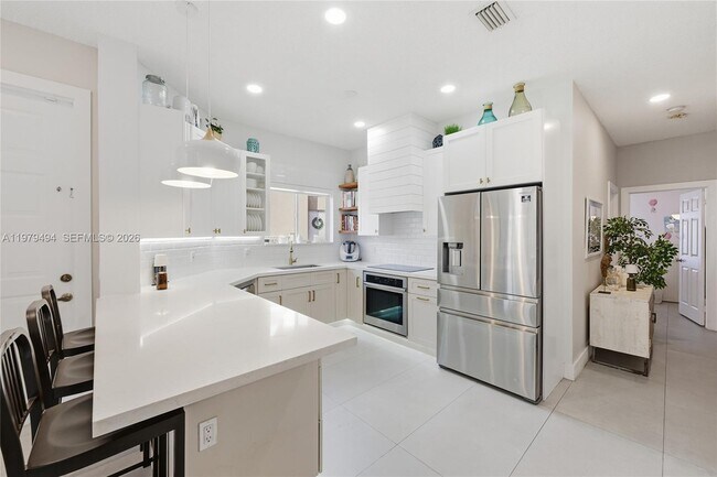 Building Photo - 1166 SW 158th Way