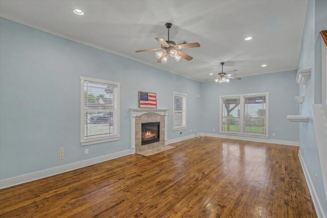 Building Photo - 98 Borondo Reach