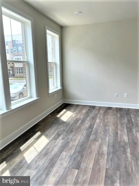 Building Photo - 1206 Vermeer Ave