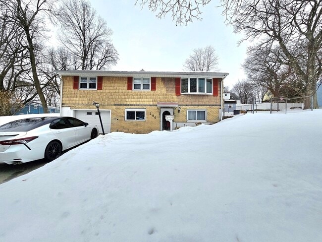 Building Photo - 296 St Nicholas Ave