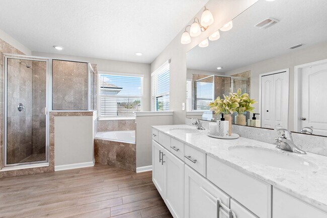 Building Photo - 3906 Heatherbrook Pl