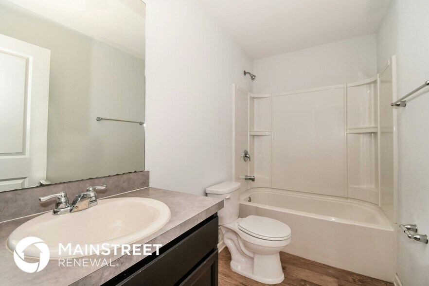 Building Photo - 554 Eiseman Wy