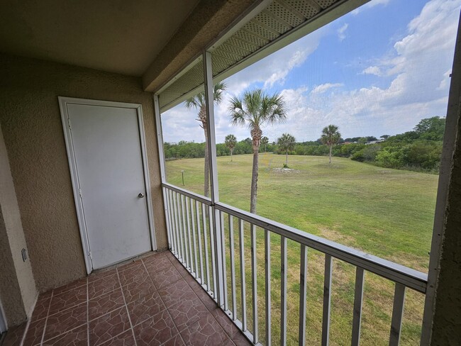 Building Photo - 13438 Fairway Glen Dr