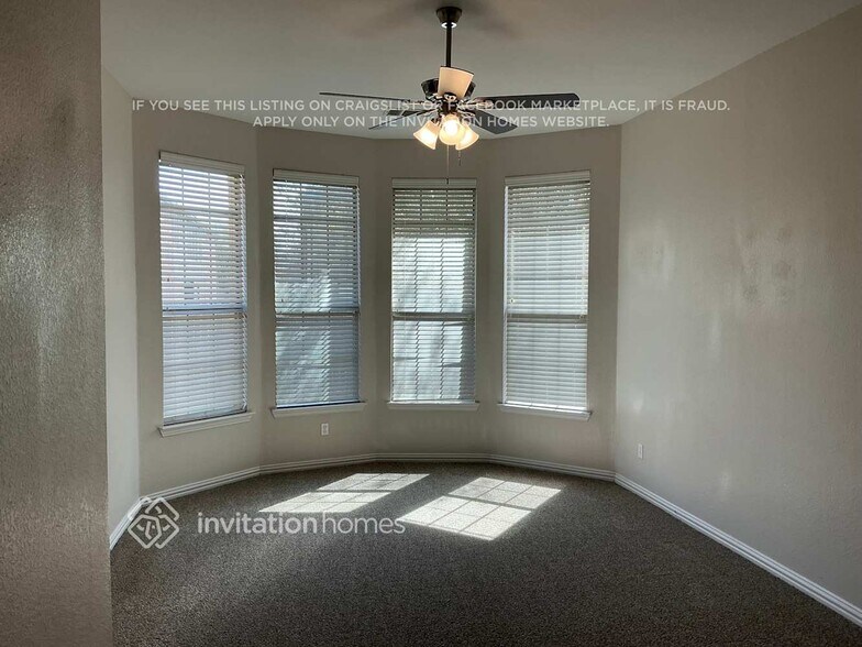 Building Photo - 222 Vernon Dr