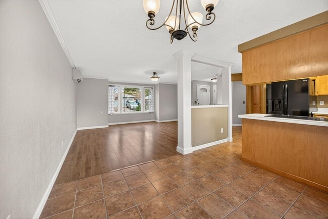 Building Photo - 1517 Westfield Way