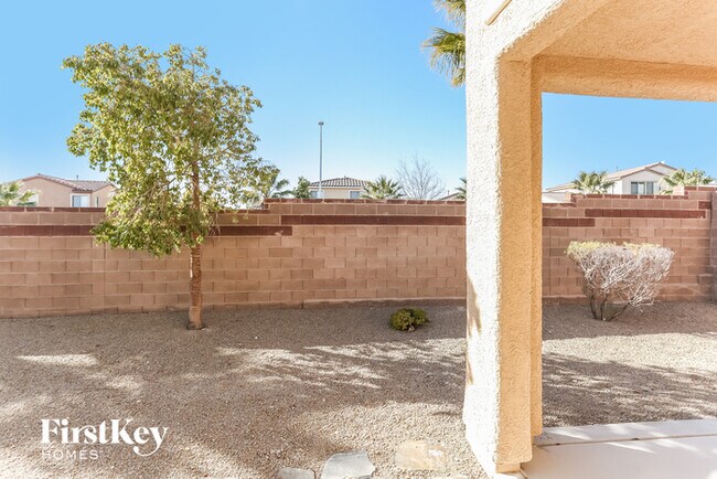 Building Photo - 9409 Hillside View Ct