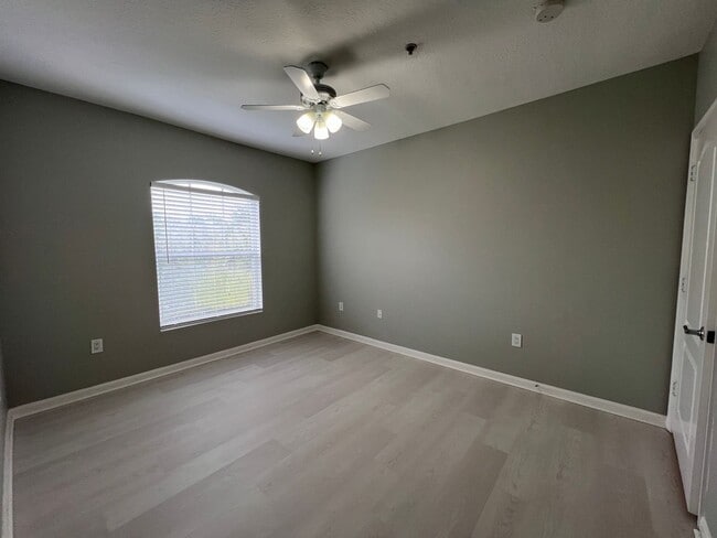 Building Photo - Fairways Condo in Vero Beach