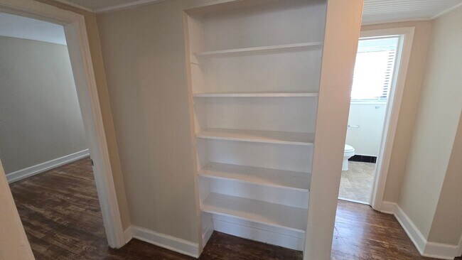 Building Photo - Hampton Hills subdivision. Close to Ft. Jackson and I-77.