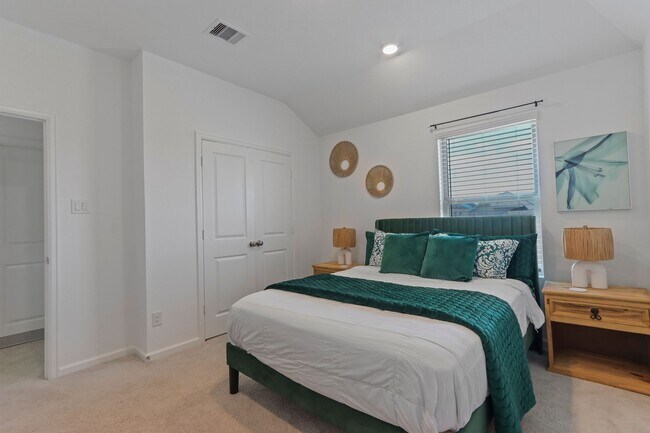 Building Photo - 15023 Marston Grv Dr