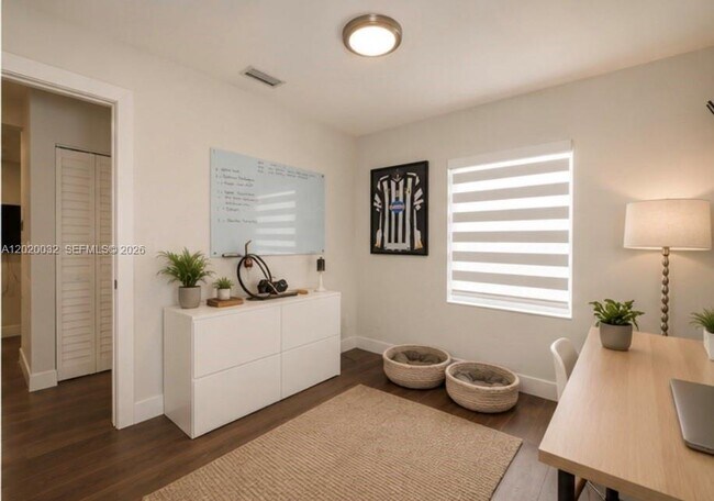 Building Photo - Southwest 14th Street, Miami, FL 33134 - 3 BR 2 BA single-family home
