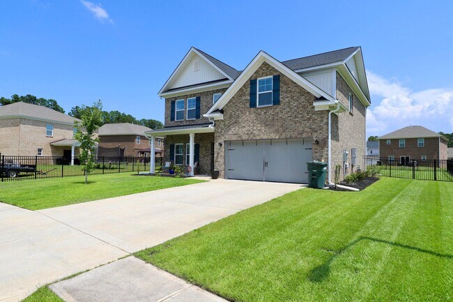 Building Photo - 835 Curlew Cir