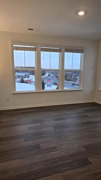 Hall - 3021 Rexton Ln