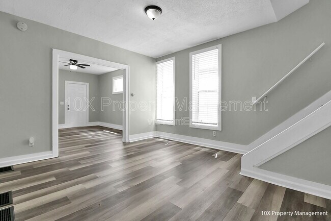 Building Photo - 1655 S 4th St