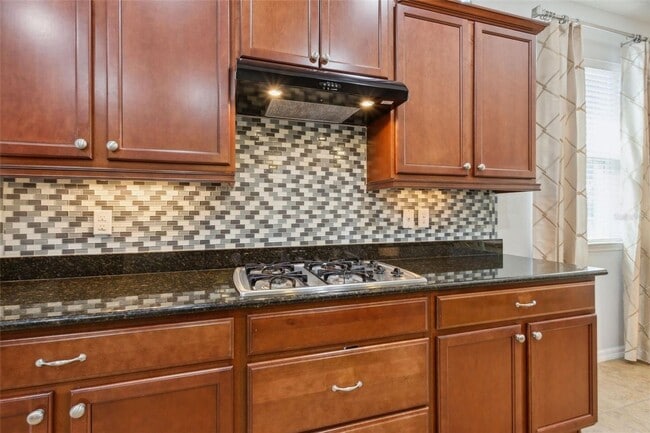 Building Photo - WATER view no rear neighbors quiet SF hous...