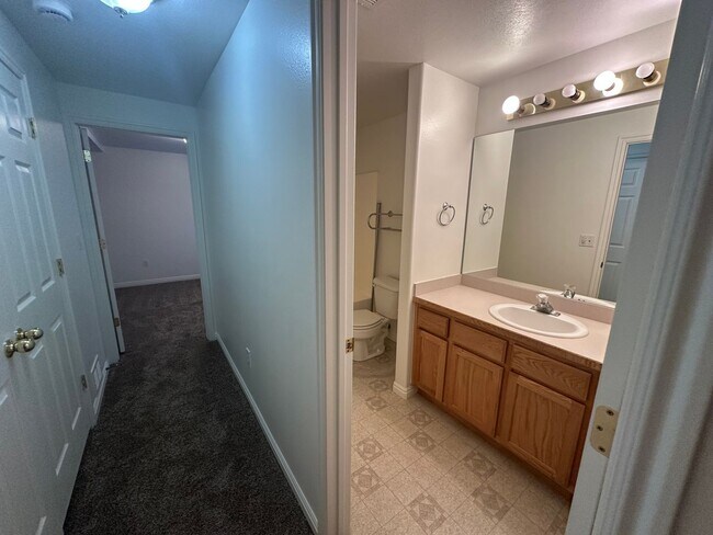 Building Photo - Freshly Painted, New Carpet Throughout - Home For Rent In Springville!!!