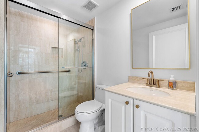 Building Photo - 3720 S Ocean Blvd