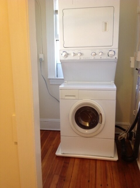 Laundry Room - 86 Lancaster Rd
