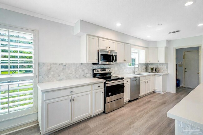 Building Photo - 3019 Keats Dr