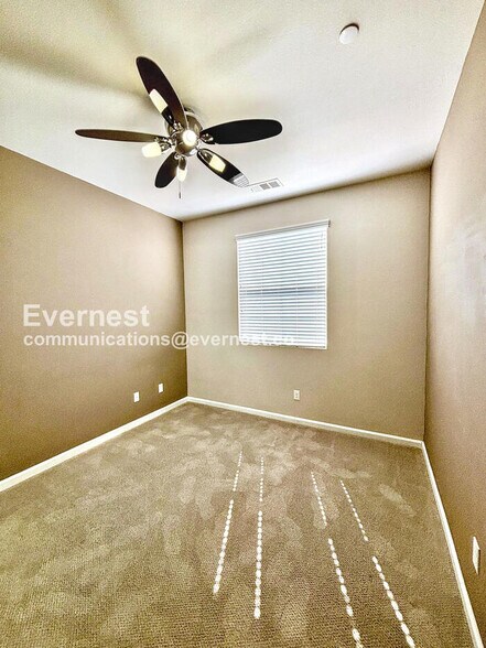 Building Photo - 44064 Calle Luz