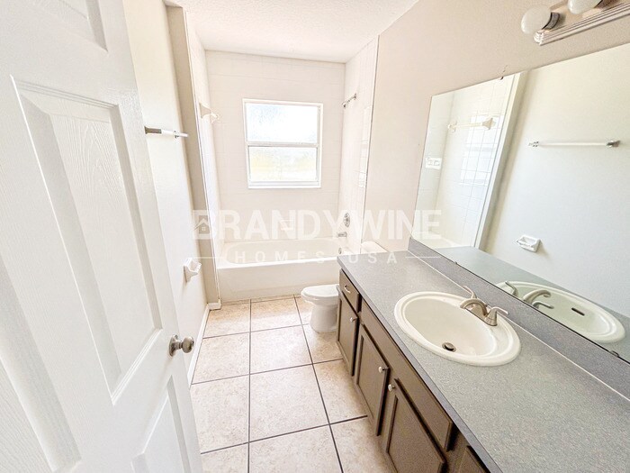 Building Photo - 10419 Reagans Run Dr