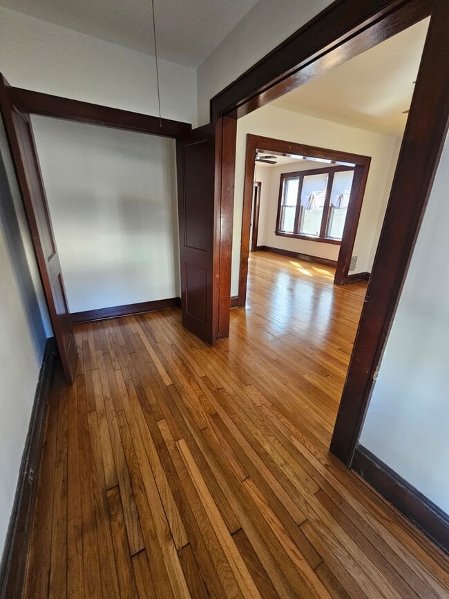 Building Photo - Harberview