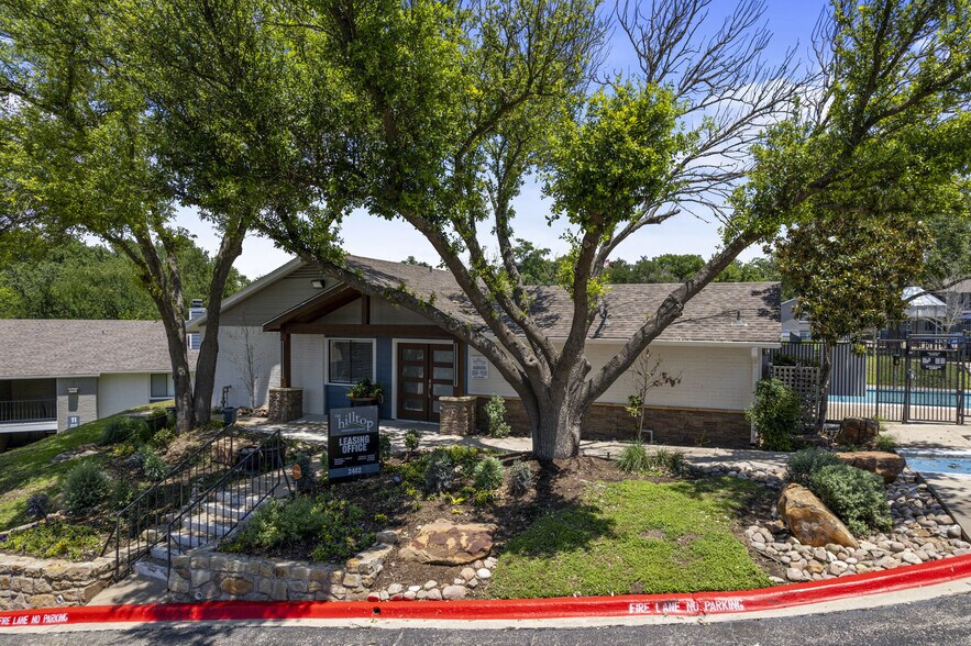 Primary Photo - The Hilltop Apartment Homes