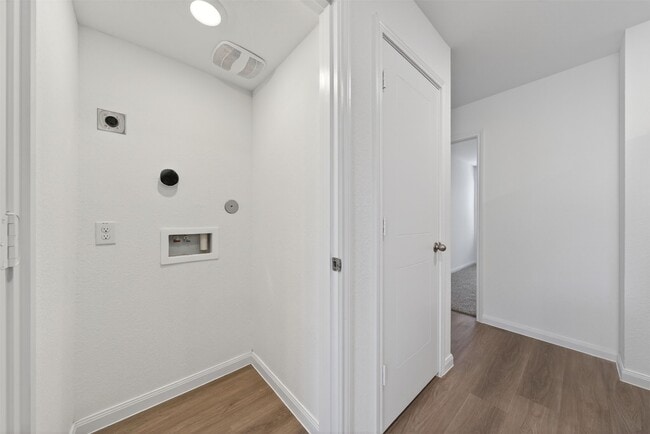 Building Photo - 12239 Shield Crest Ct