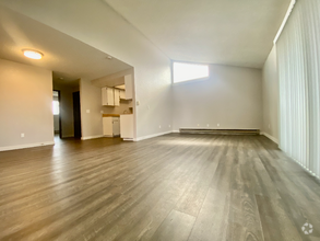 Building Photo - 10858 1st Ave SW