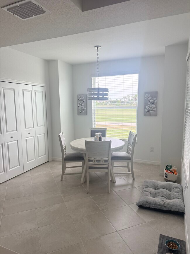 Building Photo - Galapagos Ct. Unit 104 Veranda Condo- Wellen Park G&CC
