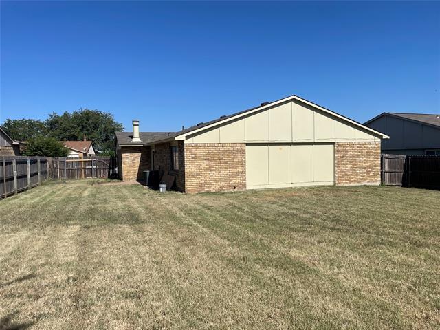 Building Photo - 7533 Parkwood Ln