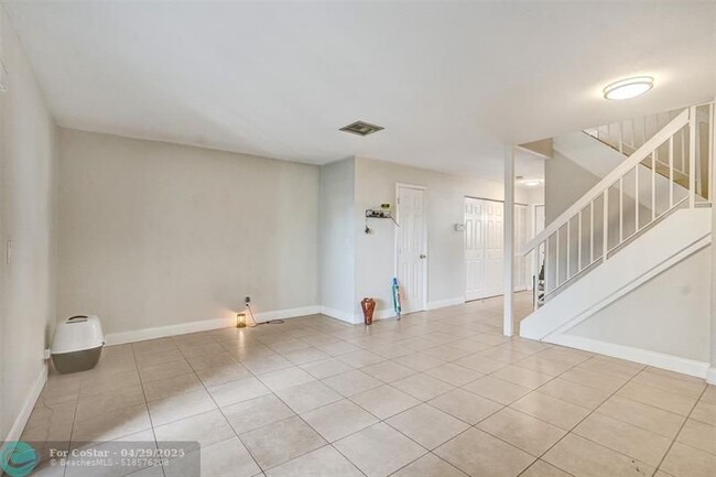 Building Photo - 7905 SW 8th St