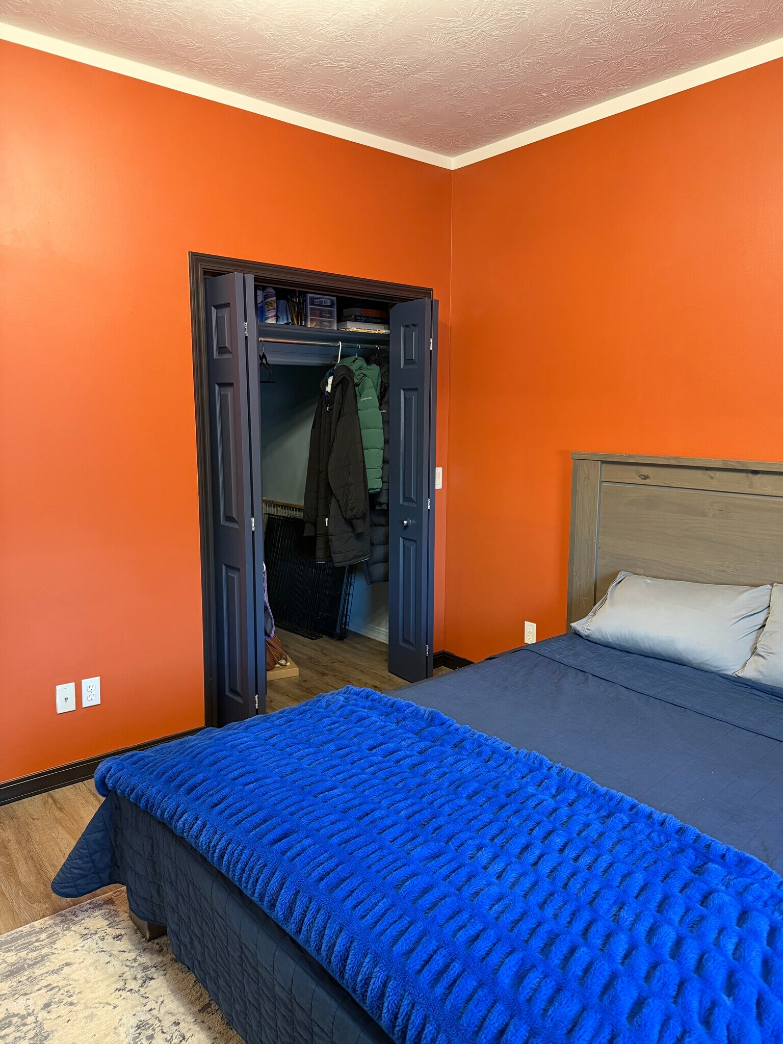 Building Photo - 70 N Main St