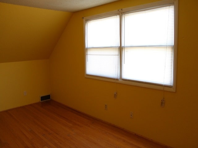 Building Photo - 240 S Fair Ave