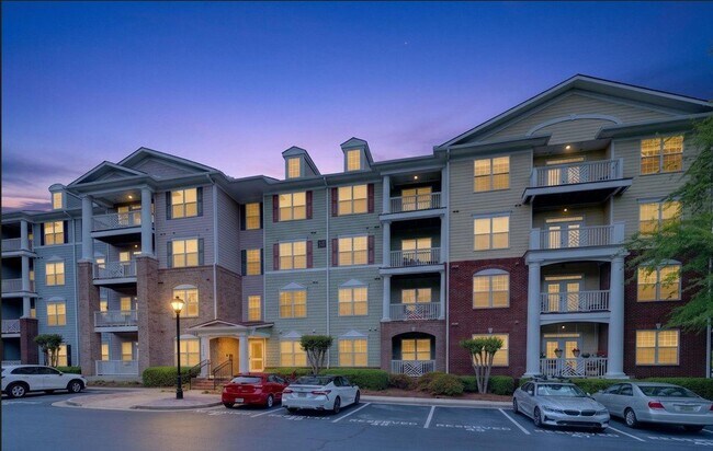 Building Photo - 1975 Nocturne Dr