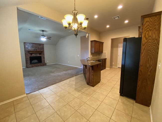 Building Photo - 812 Liberty Mesa Ct