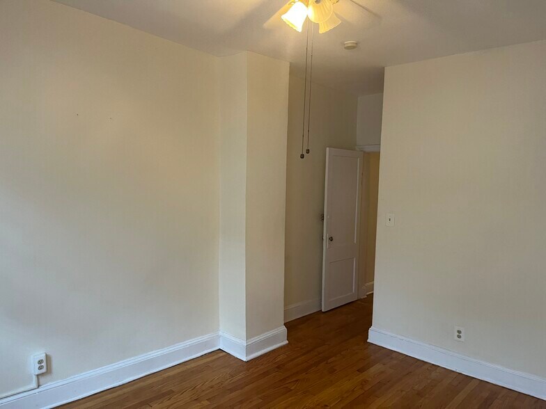 Bedroom - 246 S Exeter St