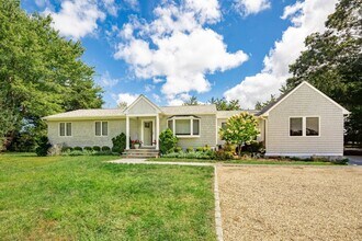 Building Photo - 237 Blank Ln