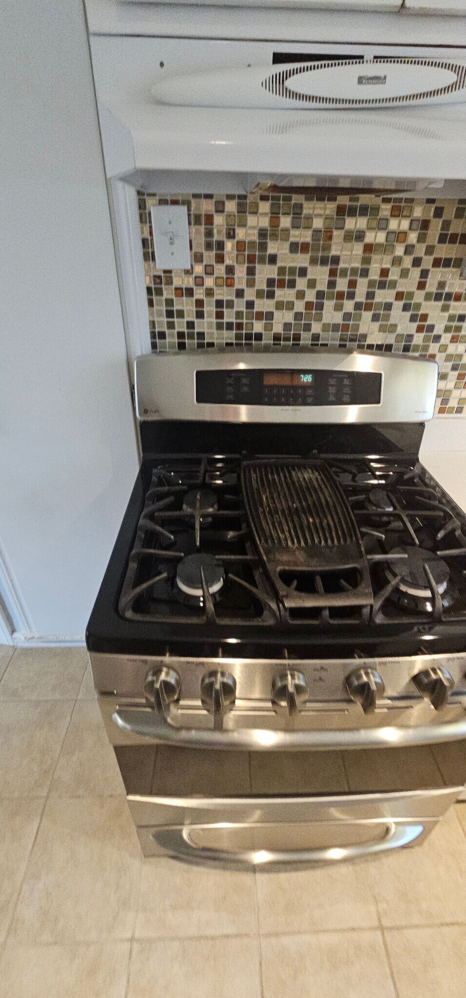 Building Photo - 7228 Linden St