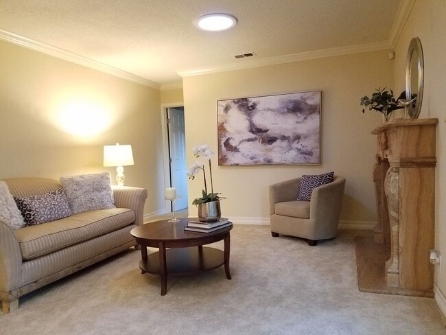 Building Photo - Beautiful 3 bed 2 bath Cambrian home in a ...