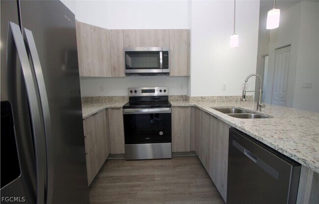 Building Photo - 8004 Spice Ct