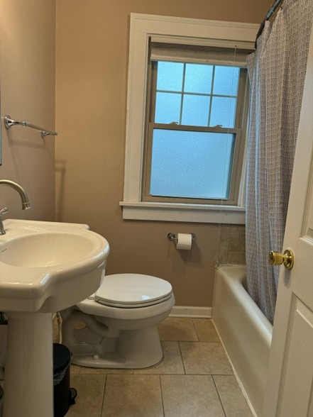 Building Photo - 3362 Sutton Rd