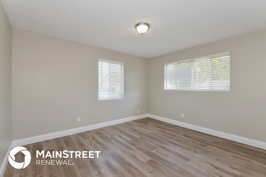 Building Photo - 4431 Ferris Ln