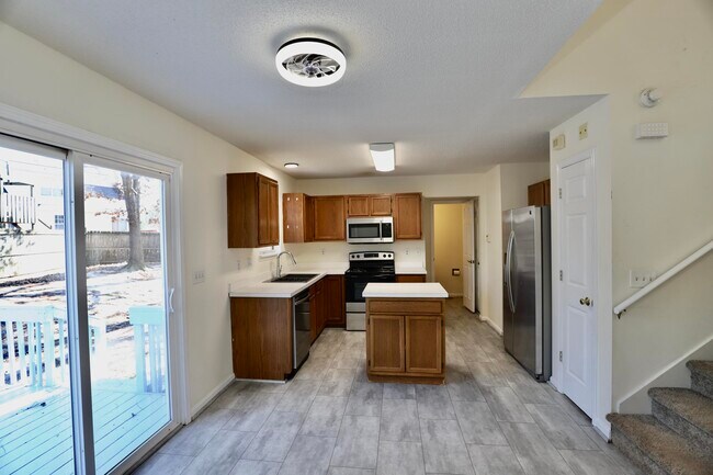 Building Photo - 21 N Trace Ct