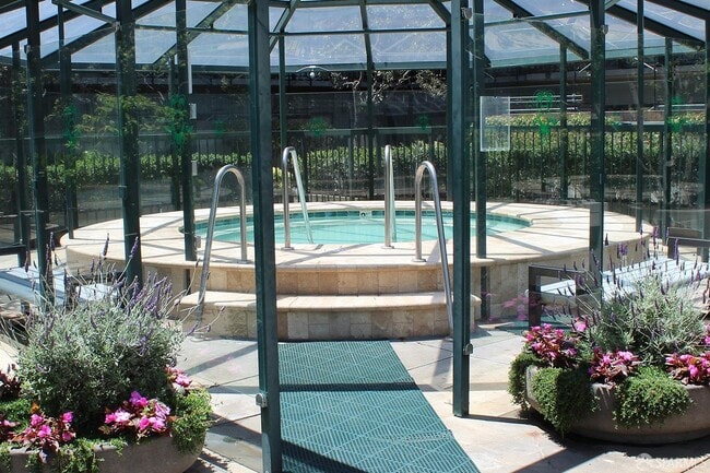 Building Photo - 601 Van Ness Ave