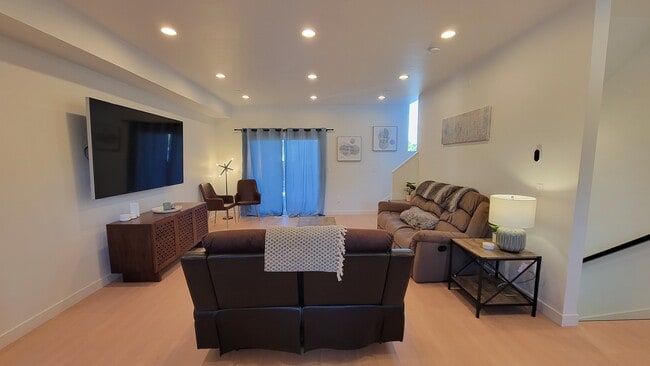 Living space on the second floor - 1739 S Main St