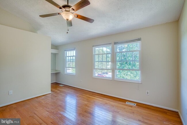Building Photo - 13301 Burkitts Rd