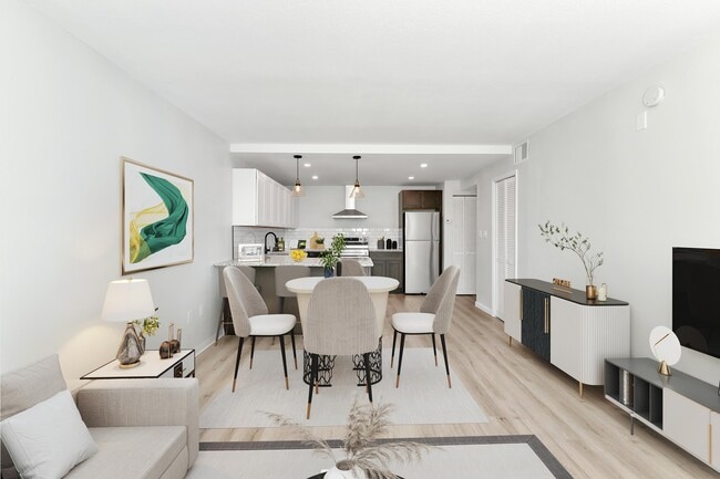 Building Photo - Tandem Living Apartments - Specials Available