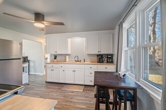 Building Photo - 1446 9th St